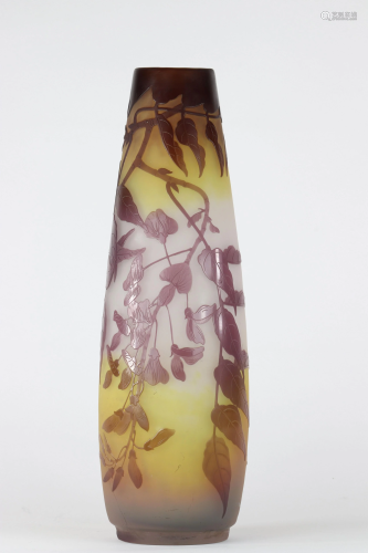 Galle vase, Japanese signature decorated with wisteria