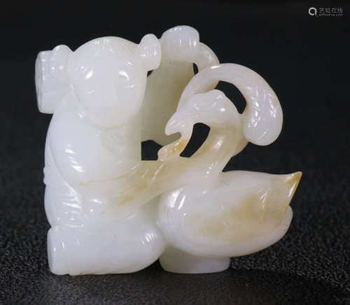 HETIAN JADE CHILD GOOSE SHAPE PENDANT