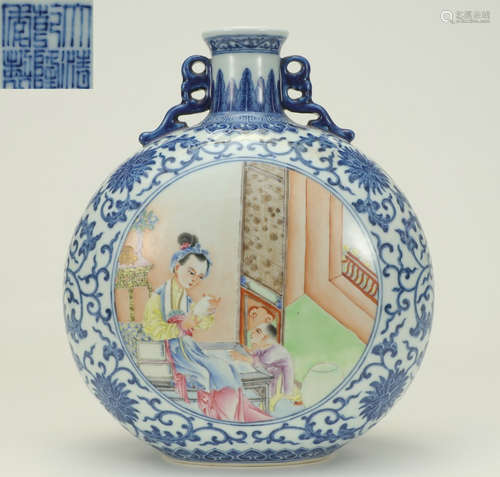 QIANLONG MARK BLUE&WHITE FAMILLE ROSE GLAZE VASE