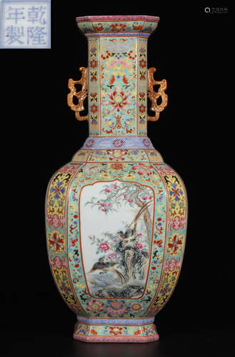 QIANLONG MARK ENAMELED GLAZE FLORAL SQUARE VASE