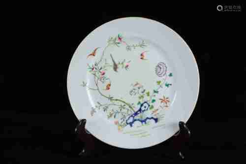 A CHINESE FAMILLE ROSE PLATE PAINTED WITH FLOWER AND BIRD, QING DYNASTY