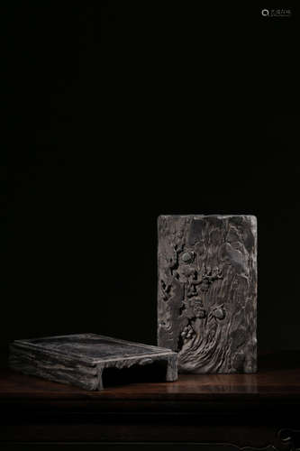 CARVED 'PLUM FLOWERS' RECTANGULAR INK STONE