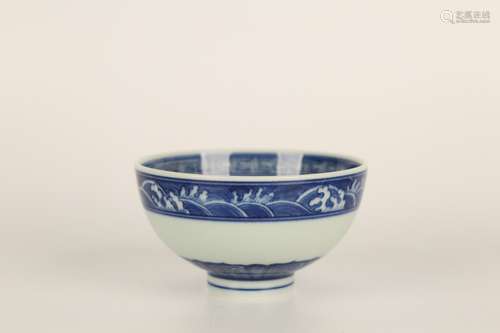 BLUE WHITE FOLIAGE CUP