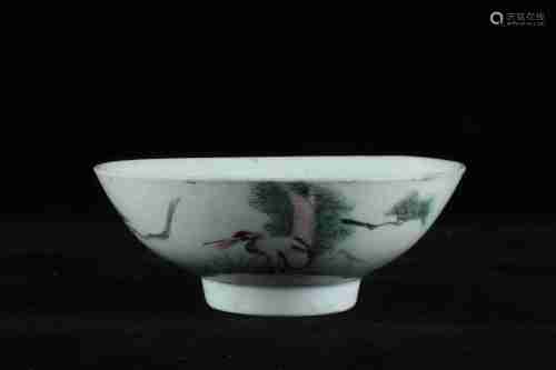A CHINESE FAMILLE ROSE BOWL PAINTED WITH CRANE AND PINE TREE, REPUBLIC PERIOD