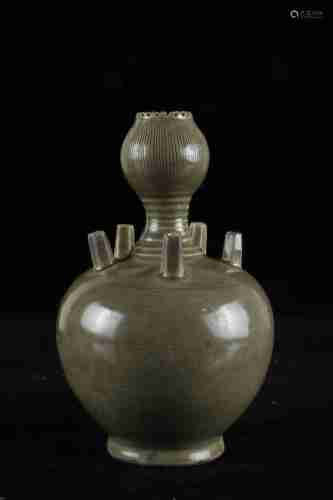 A CHINESE YUE KILN FIVE-TUBED VASE, TANG DYNASTY