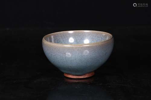 JUN WARE CRACKLE PATTERN BOWL