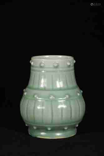 A CHINESE LONGQUAN KILN PORCELAIN CENSER, SONG DYNASTY
