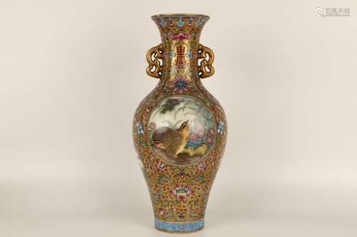 GOLD GROUND FAMILLE ROSE OPEN MEDALLION 'ANIMALS' FOUR-LOBED VASE