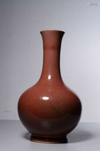 MONOCHROME RED GLAZED VASE