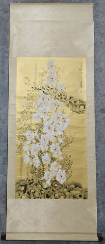 GILT PAPER FLOWERS PAINTING SCROLL BY YU FEIYIN