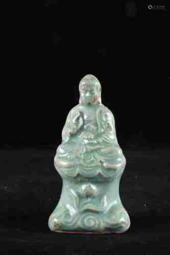 A CHINESE LONGQUAN PORCELAIN GUANYIN STATUE, YUAN DYNASTY