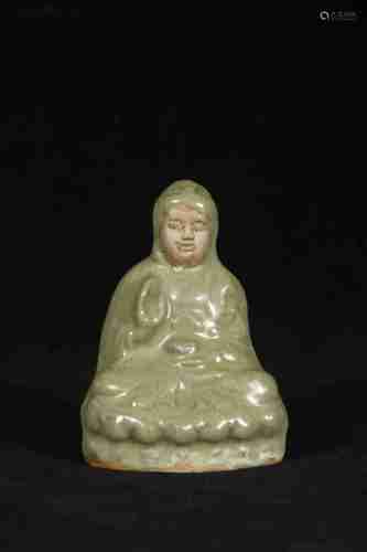 A CHINESE LONGQUAN KILN GUANYIN STATUE, MING DYNASTY