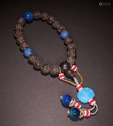 CHENXIANG WOOD BRACELET WITH 18 BEADS
