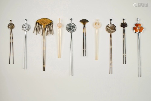 A Group of 10 Japnese Hairpins