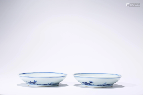A Pair of Blue and White Dish, Yongzheng Mark and