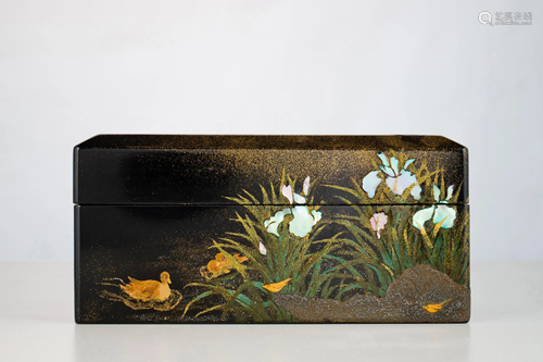 A Fine Japanese Lacquer Gilt Mother-of-Pearl Cover Box