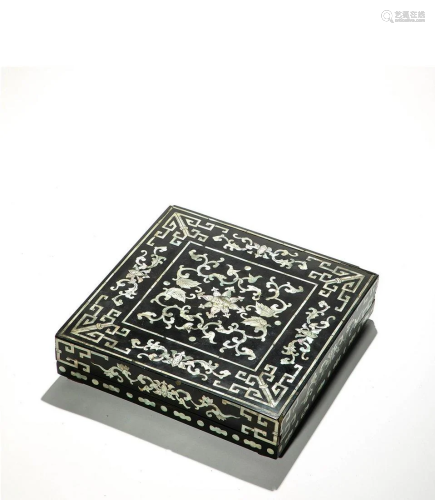 A Square Mother-of Pearl Inlaid Cover Box and Cover,