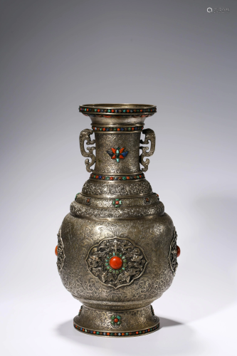 A Large Silver Inlaid Vase, Qing Dynasty