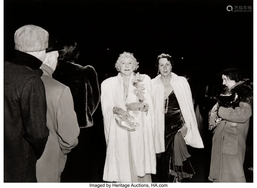 38115: Weegee (American, 1899-1968) The Critic (Mrs. Le