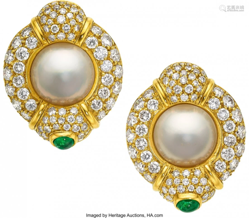 11010: Diamond, Mabe Pearl, Emerald, Gold Earrings, Pir