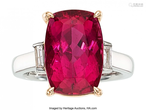 11055: Pink Tourmaline, Diamond, Gold Ring The ring fe