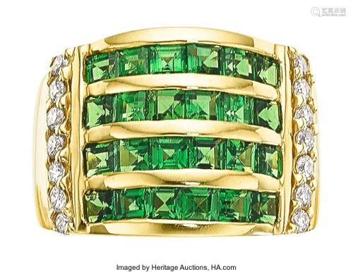 11014: Tsavorite Garnet, Diamond, Gold Ring The ring f