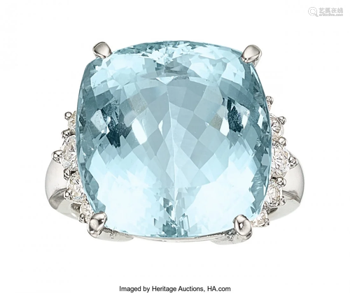 11110: Aquamarine, Diamond, Platinum Ring The ring fea