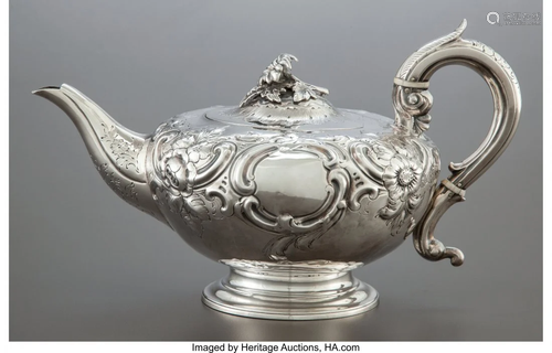 27071: A THOMAS BURWASH GEORGE IV SILVER TEA POT Thoma