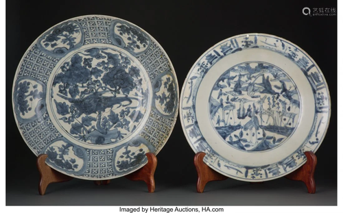 78111: Two Chinese Blue and White Chargers, Ming Dynast