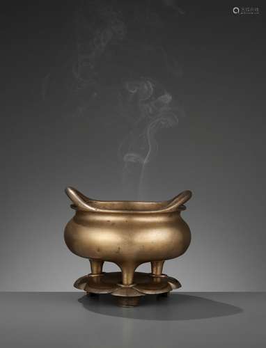 A GILT-BRONZE BOMBÉ-FORM TRIPOD CENSER WITH MATCHING STAND, 17TH CENTURY