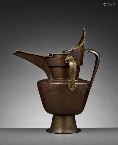 A TIBETAN-CHINESE PARCEL-GILT BRONZE ‘MONK’S CAP’ EWER, SENGMAOHU