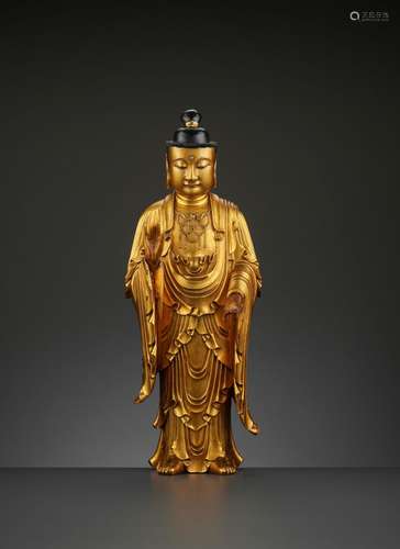 A GILT-LACQUERED WOOD FIGURE OF BUDDHA, QING DYNASTY