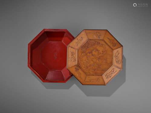 AN OCTAGONAL ‘EROTIC’ BAMBOO VENEER BOX AND COVER, ZHUHUANG, QING DYNASTY