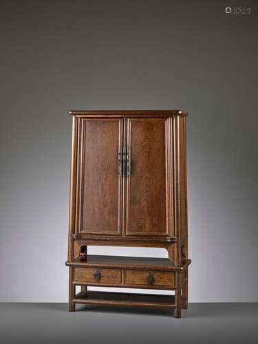 A SMALL JICHIMU YUANJIAOGUI CABINET WITH ORIGINAL STAND, QING