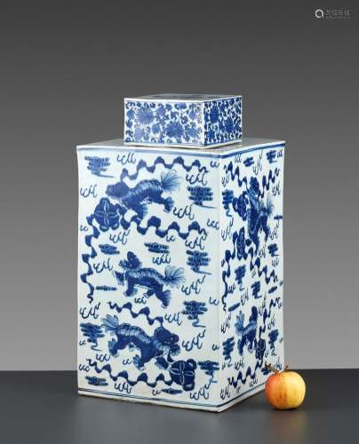 A LARGE AND MASSIVE ‘DOUBLE VAJRA’ PORCELAIN CADDY FOR SACRED TEA, LATE MING