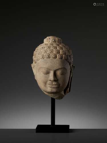 A SANDSTONE HEAD OF BUDDHA, MON-DVARAVATI PERIOD