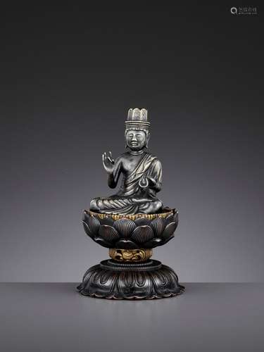 A KOREAN PARCEL-GILT AND SILVERED METAL FIGURE OF A CROWNED BUDDHA, 19TH CENTURY