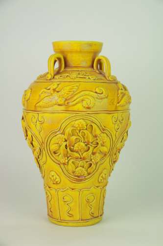 明 黃釉雕瓷四系瓶