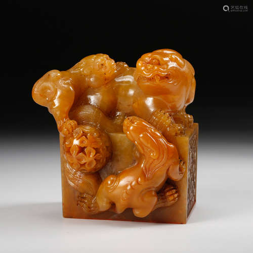 Chinese Yellow Soapstone Foolion Seal