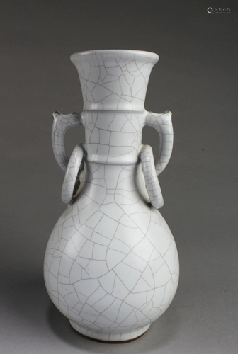 Chinese Crackleware Glazed Vase