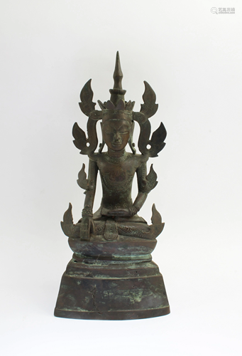 Antique Bronze Bodhisattva Statue