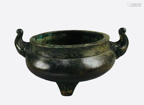 Chinese Bronze Tripod Censer