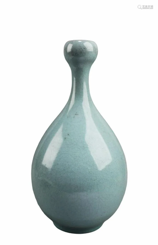 Chinese Ruyao Vase