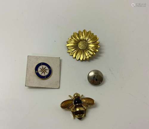 套针和镀金金属胸针，包括一只蜜蜂、一条雏菊链。