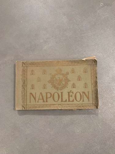NAPOLEON由拿破仑作品复制品组成的相册。青绿色的封面上印有阿贝勒和帝国徽章。尺寸 : 12 x 20 cm