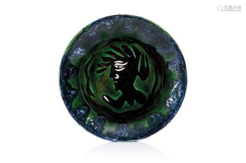 让-吕沙(1892-1966)瓷盘上饰有绿底黑字造型。签名并位于Sant Vicens。D.23厘米。
