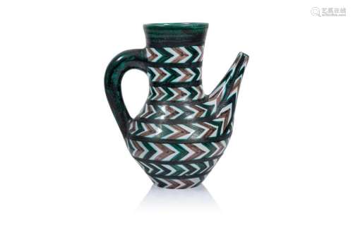 罗伯特-皮考特的品味圆顶陶瓷壶，灰白色背景上有绿色和棕色的几何装饰。承担了一个单字。H.标题：21厘米