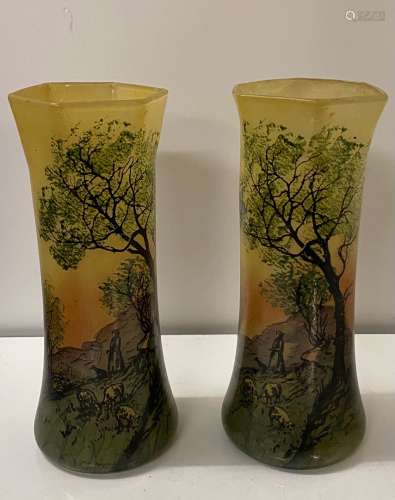 LEGRAS一对彩绘玻璃花瓶高度28厘米
