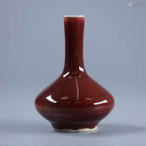 清中期 红釉荸荠瓶