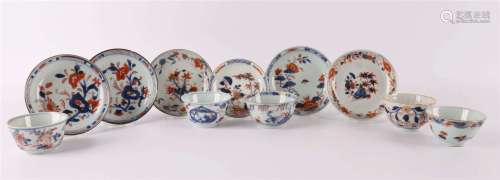大量的各种中国瓷器，包括伊玛里、中国18世纪，以。11倍（片状，1杯胶水）。